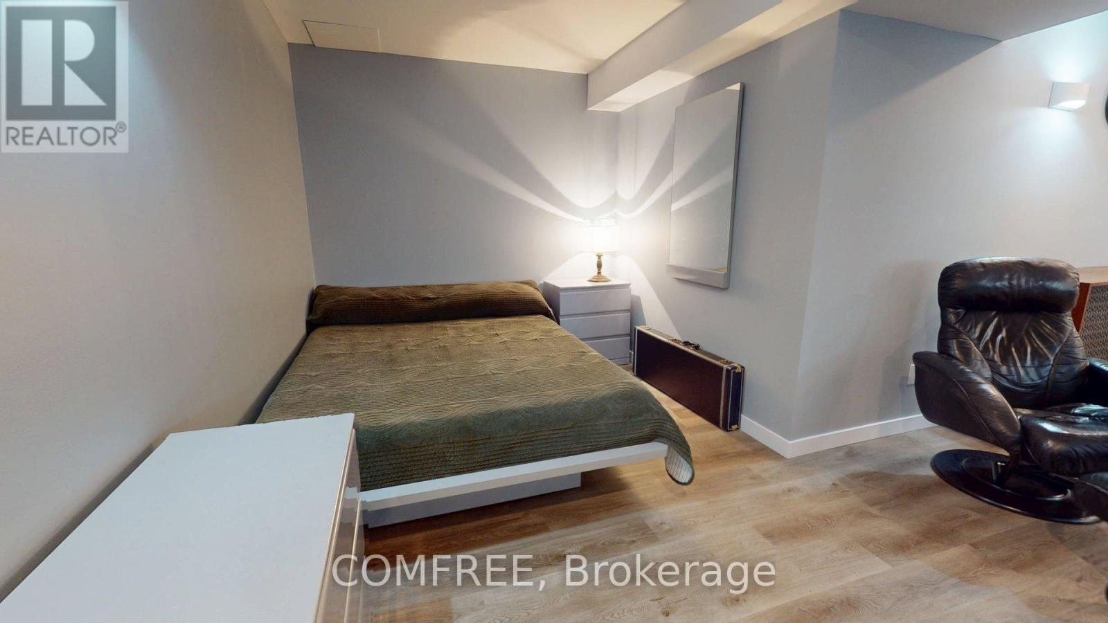 26 Stickleback Way, Ottawa, Ontario  K4A 1K9 - Photo 16 - X12160744