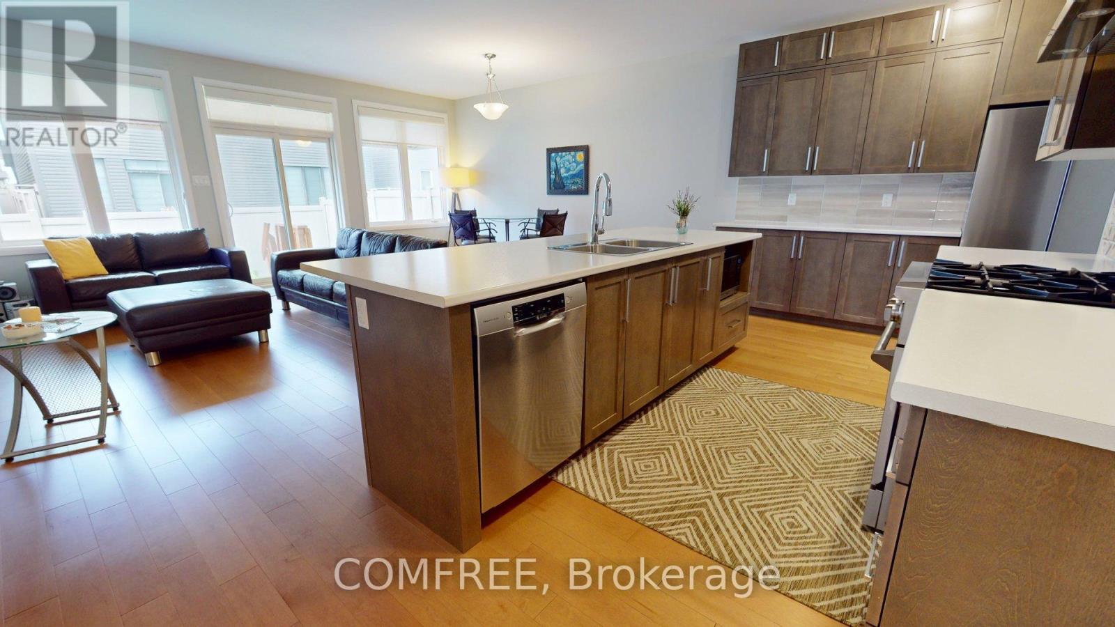 26 Stickleback Way, Ottawa, Ontario  K4A 1K9 - Photo 2 - X12160744