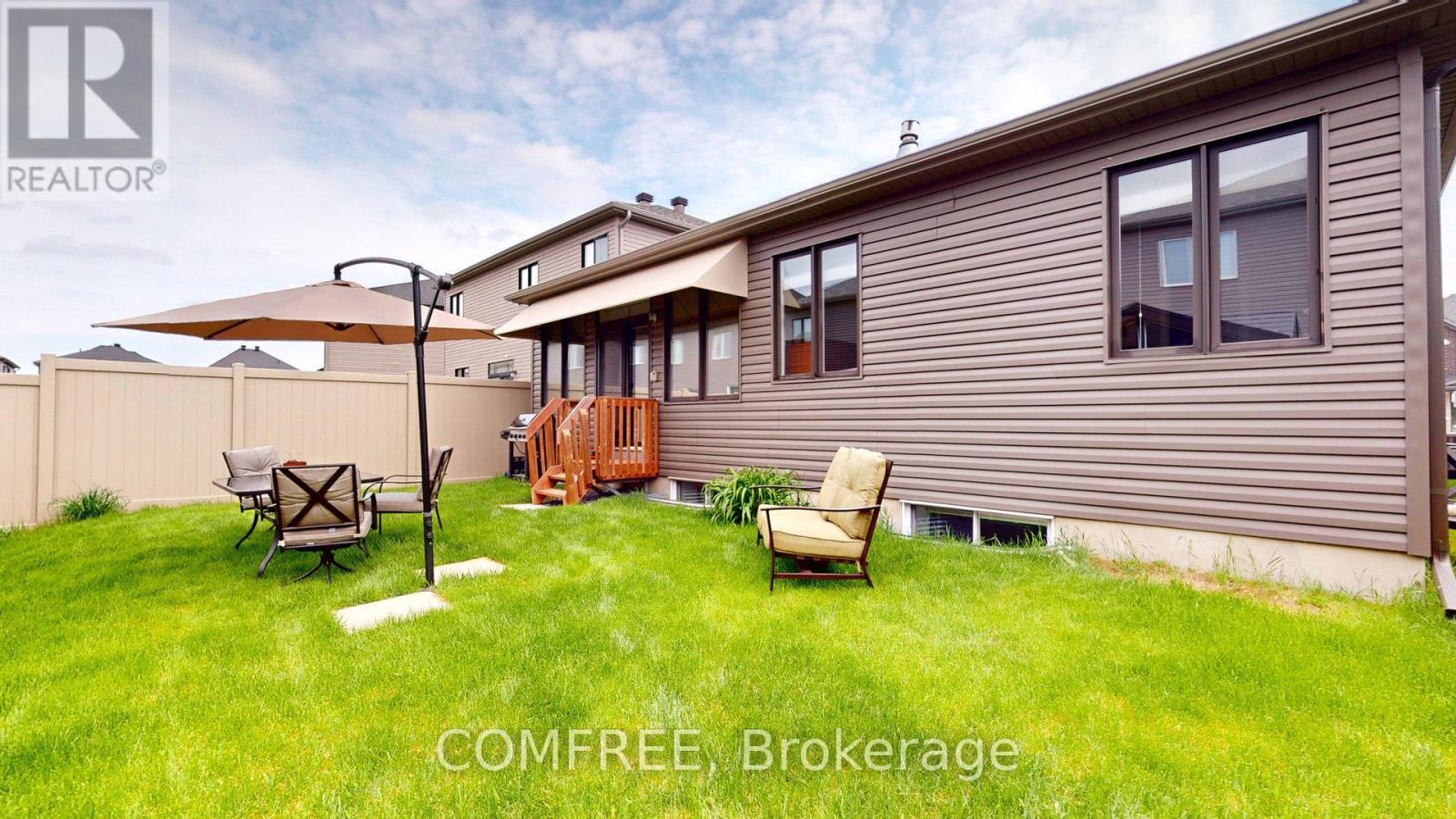 26 Stickleback Way, Ottawa, Ontario  K4A 1K9 - Photo 21 - X12160744
