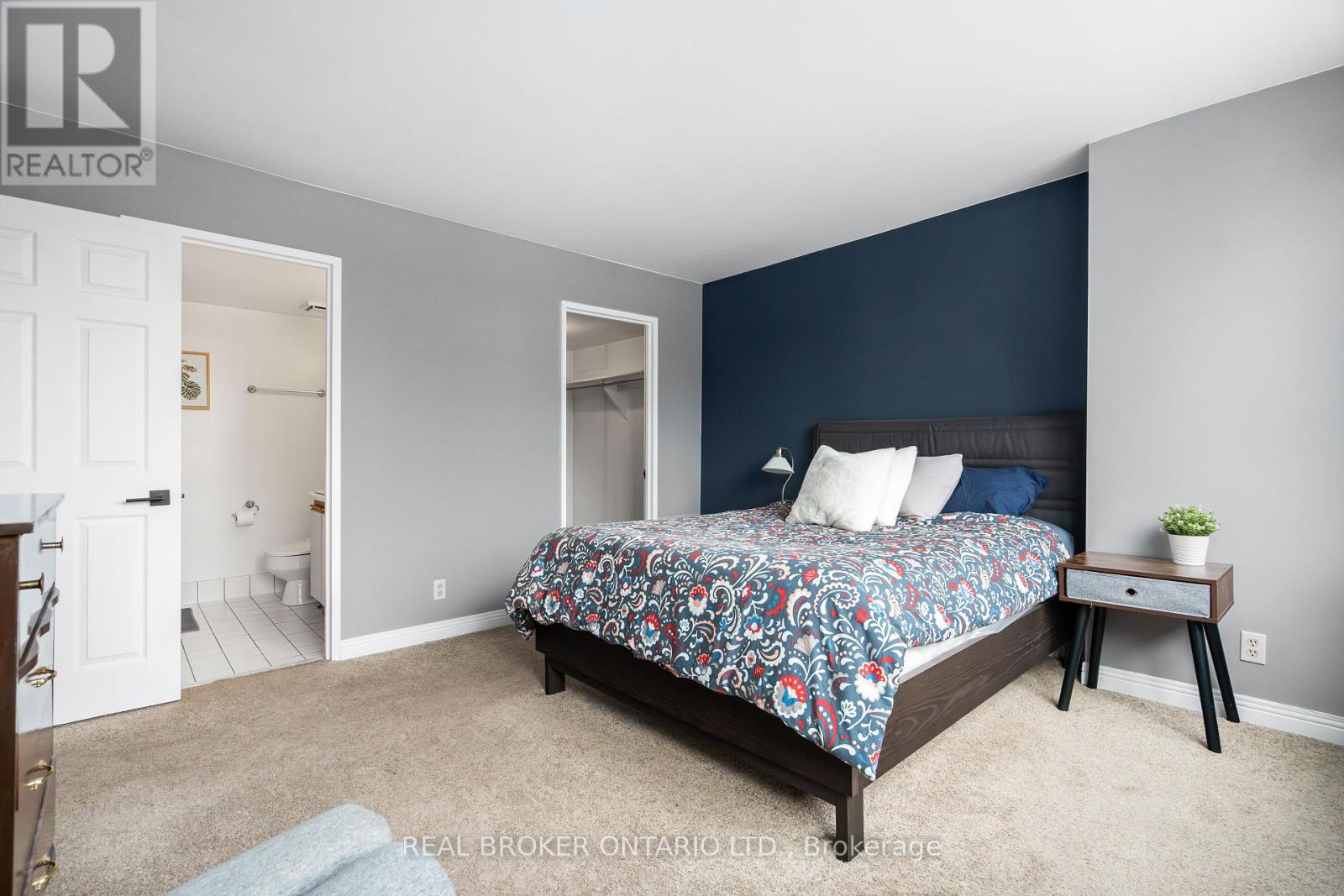 202 - 446 Gilmour Street, Ottawa, Ontario  K2P 0R8 - Photo 21 - X12160776