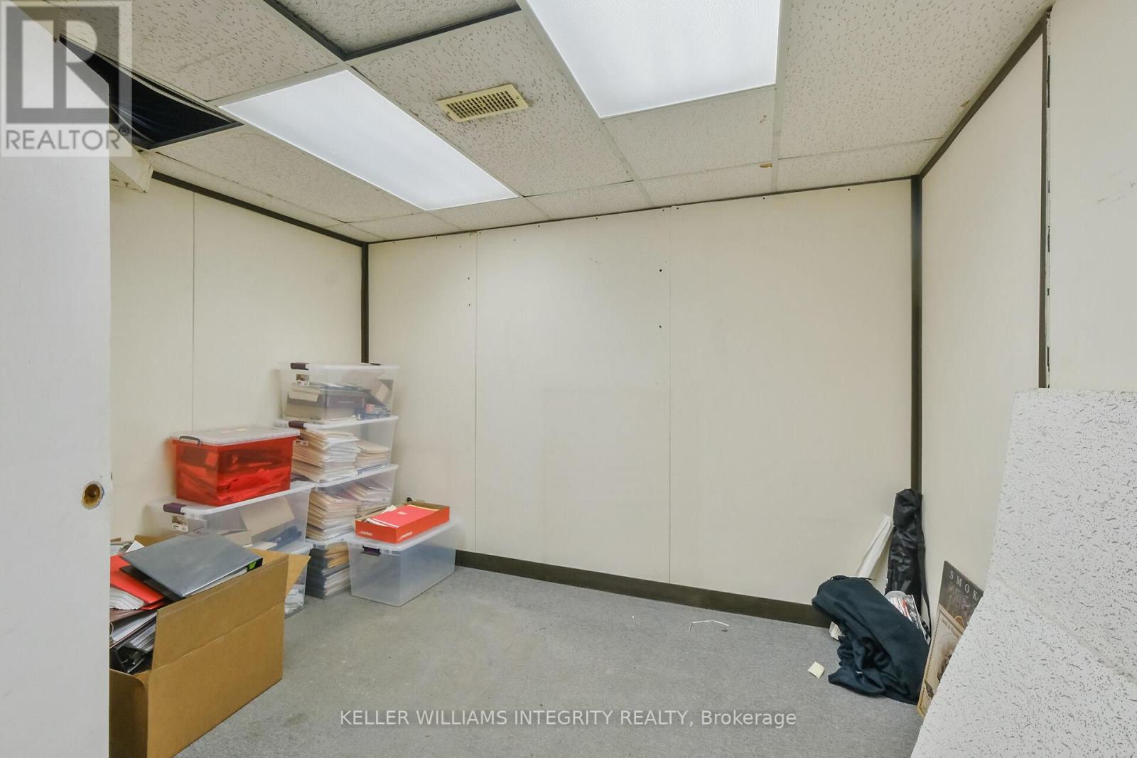 17 & 18 - 2485 Lancaster Road, Ottawa, Ontario  K1B 5L1 - Photo 23 - X12160778
