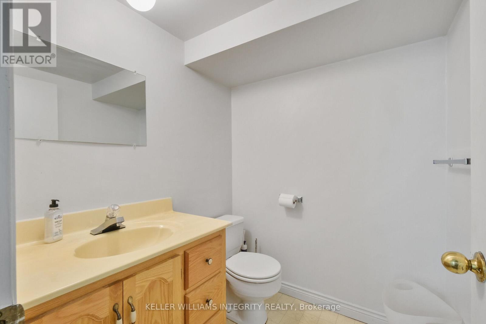 17 - 2485 Lancaster Road, Ottawa, Ontario  K1B 5L1 - Photo 27 - X12160781