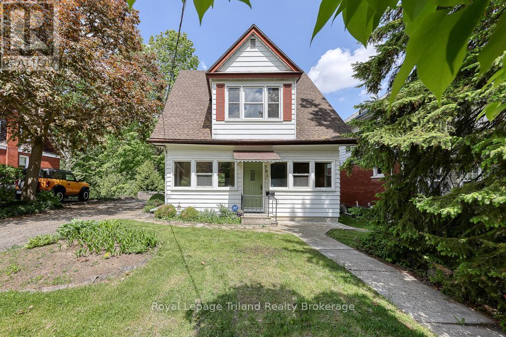 381 Admiral Street, Woodstock, Ontario  N4S 5A7 - Photo 4 - X12160196