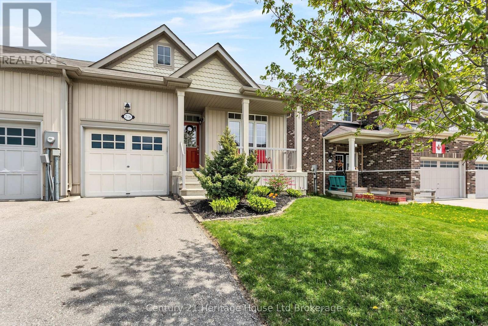 216 Palmer Lane, Woodstock, Ontario  N4T 0G5 - Photo 3 - X12160317
