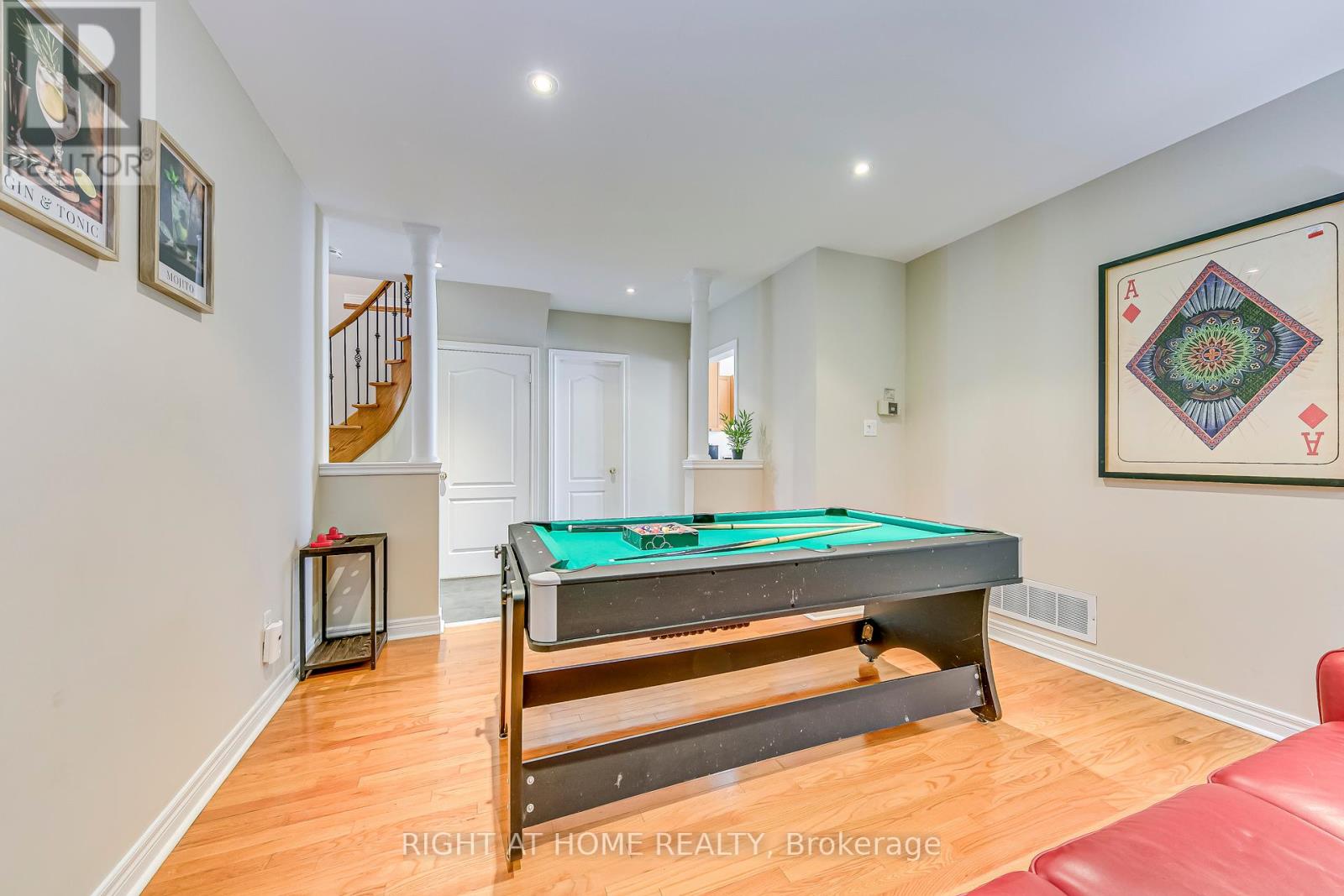 814 Brass Winds Place, Mississauga, Ontario  L5W 1T4 - Photo 26 - W12160060