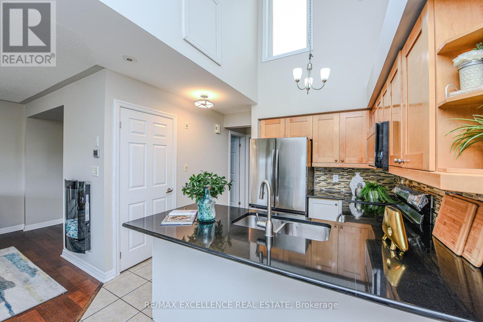 6 - 599 Dundas Street W, Mississauga (Cooksville), Ontario  L5B 0B3 - Photo 12 - W12160130