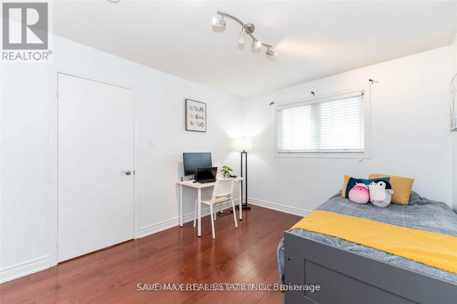 20 Bent Tree Court, Brampton, Ontario  L6Y 4H6 - Photo 16 - W12160191