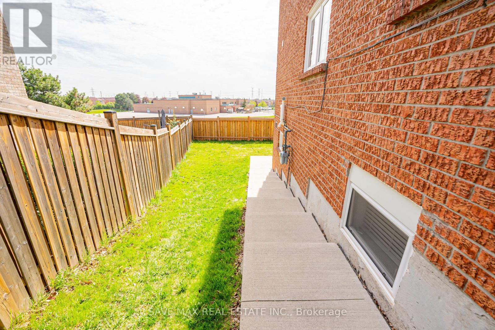 20 Bent Tree Court, Brampton, Ontario  L6Y 4H6 - Photo 34 - W12160191
