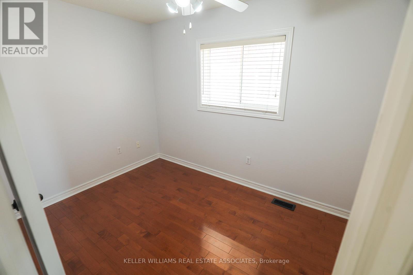 124 Nathaniel Crescent, Brampton (Bram West), Ontario  L6Y 5M3 - Photo 12 - W12160220