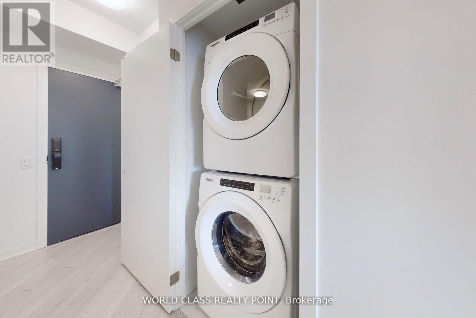 818 - 395 Dundas Street W, Oakville (Go Glenorchy), Ontario  L6M 5R8 - Photo 26 - W12160239