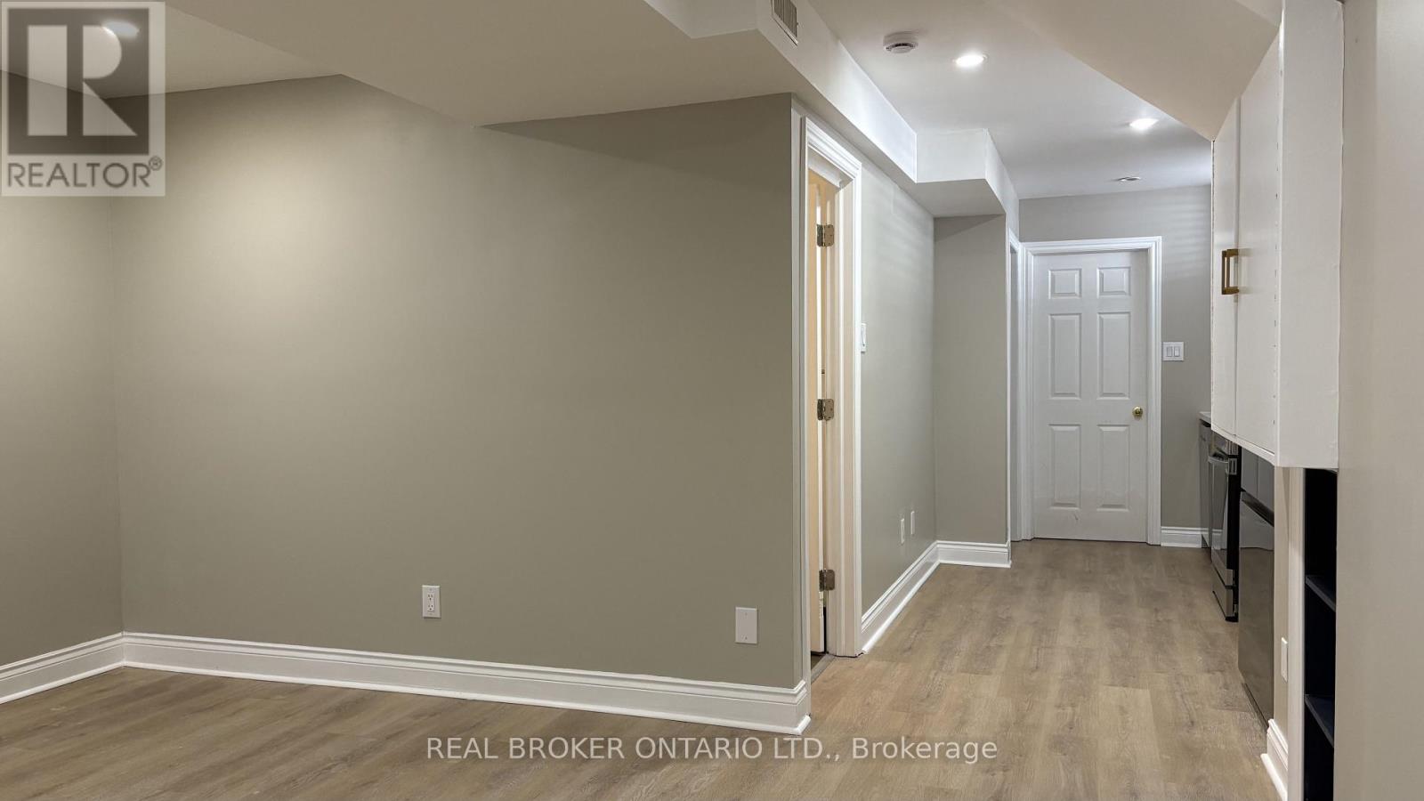 Basement - 17 Eighth Street, Toronto (New Toronto), Ontario  M8V 3C2 - Photo 9 - W12160248