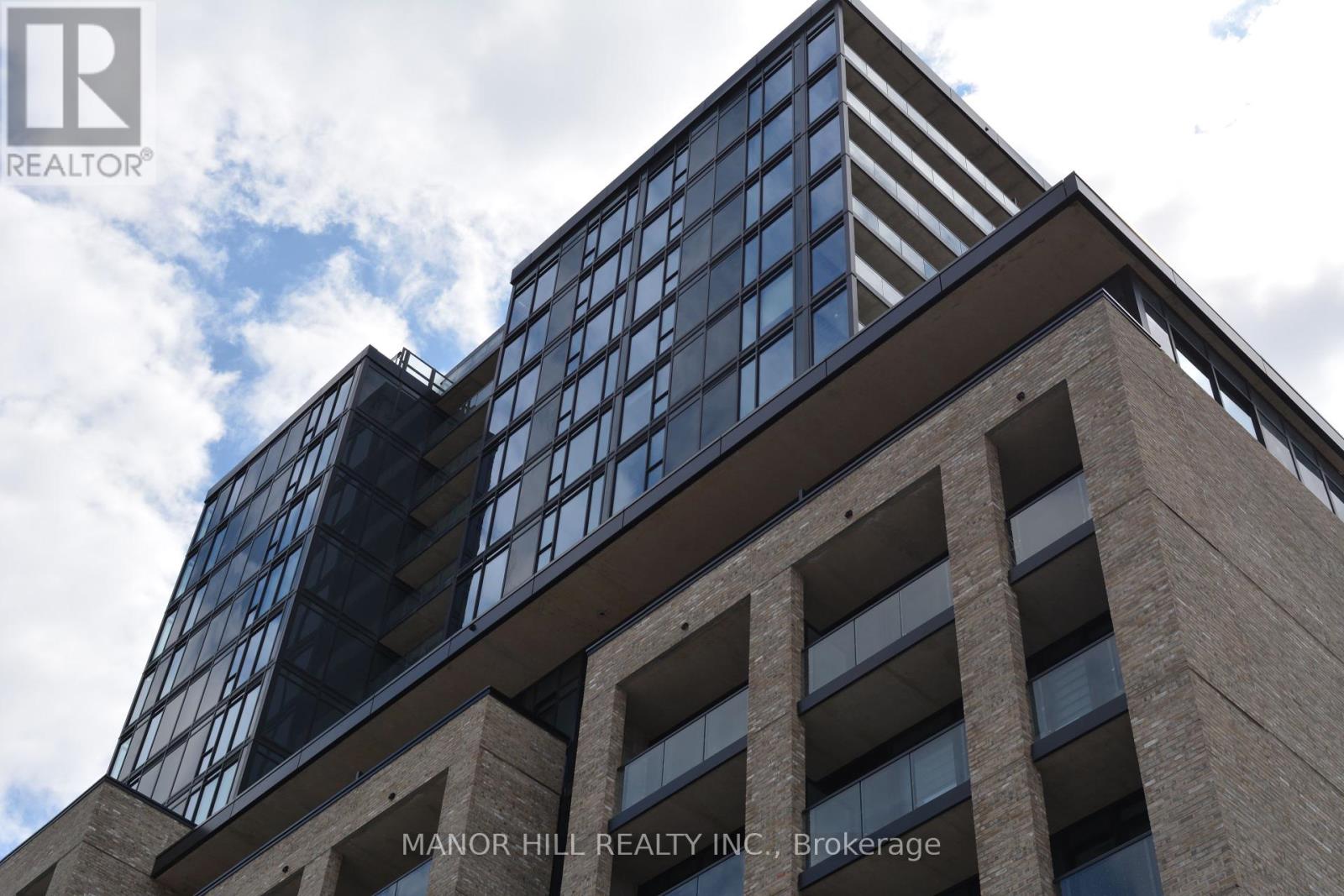 1618 - 86 Dundas Street E, Mississauga, Ontario  L5A 1W4 - Photo 1 - W12160309