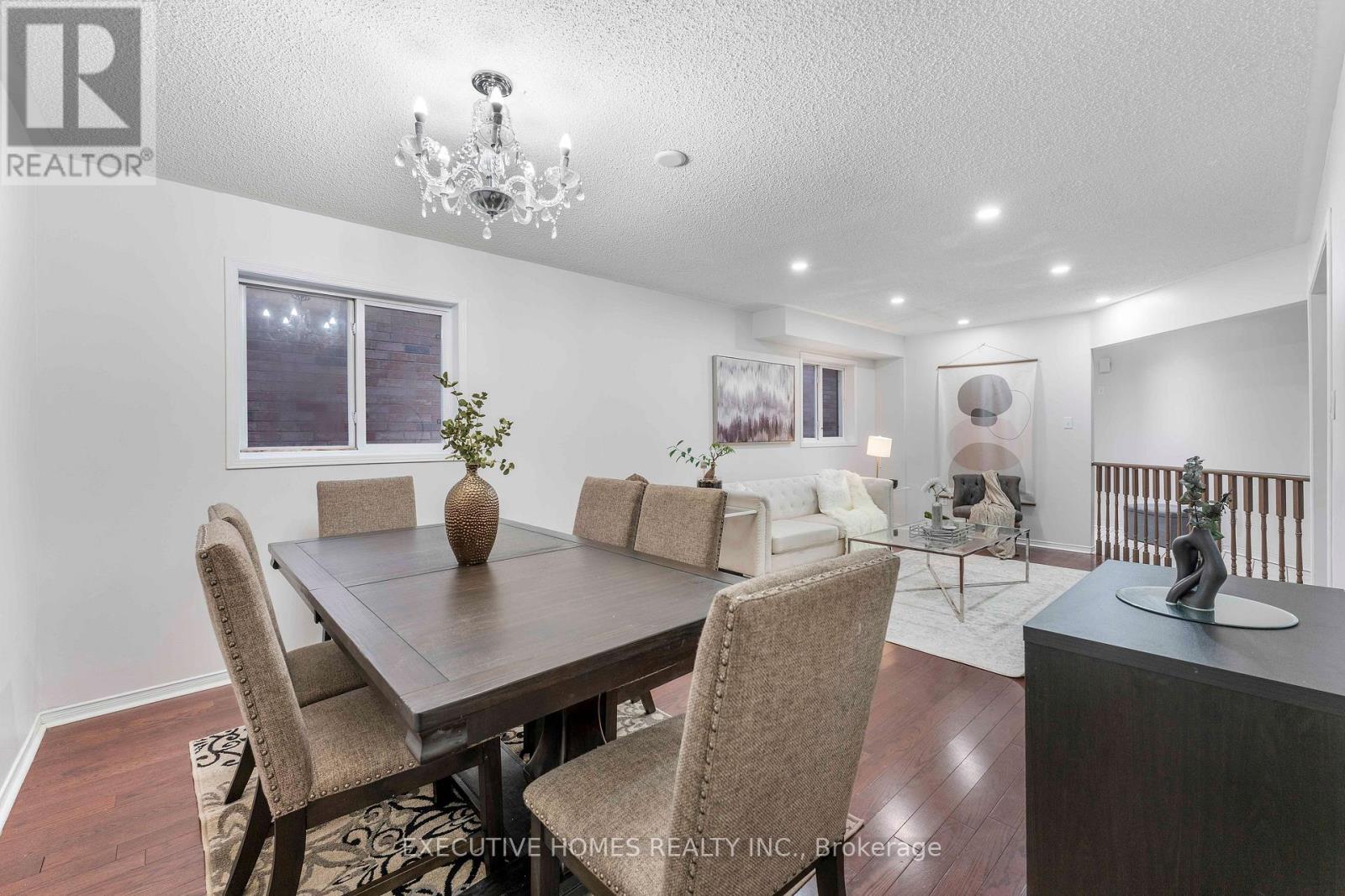44 Pebblestone Circle, Brampton, Ontario  L6X 4N2 - Photo 10 - W12160310