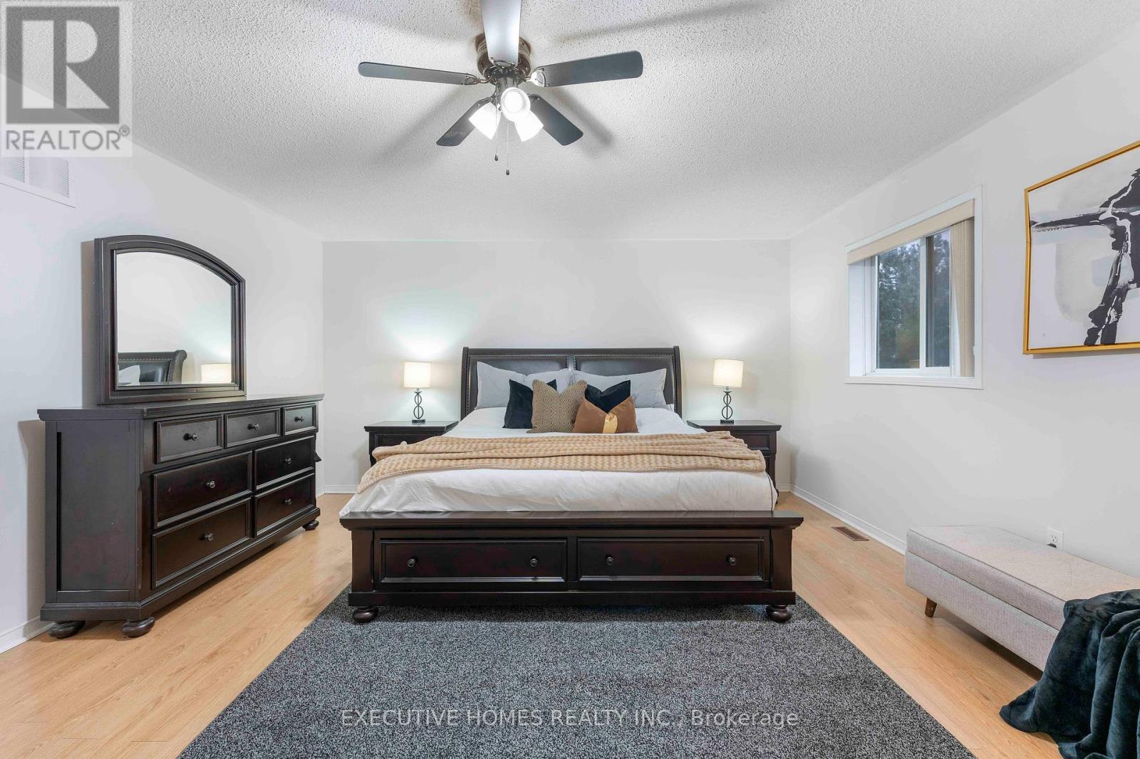 44 Pebblestone Circle, Brampton, Ontario  L6X 4N2 - Photo 32 - W12160310