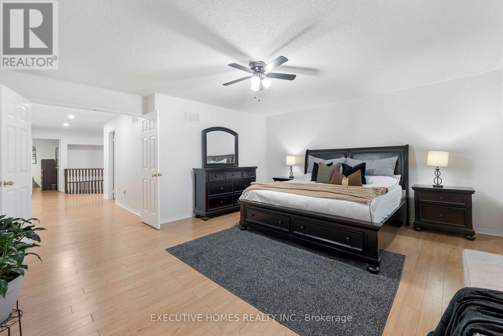 44 Pebblestone Circle, Brampton, Ontario  L6X 4N2 - Photo 34 - W12160310
