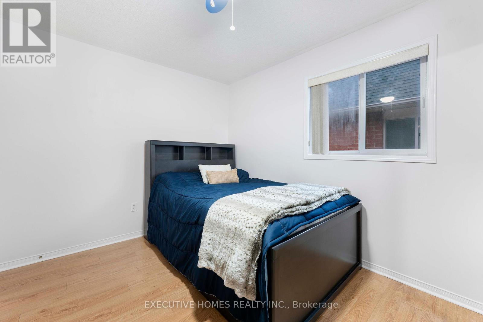 44 Pebblestone Circle, Brampton, Ontario  L6X 4N2 - Photo 39 - W12160310