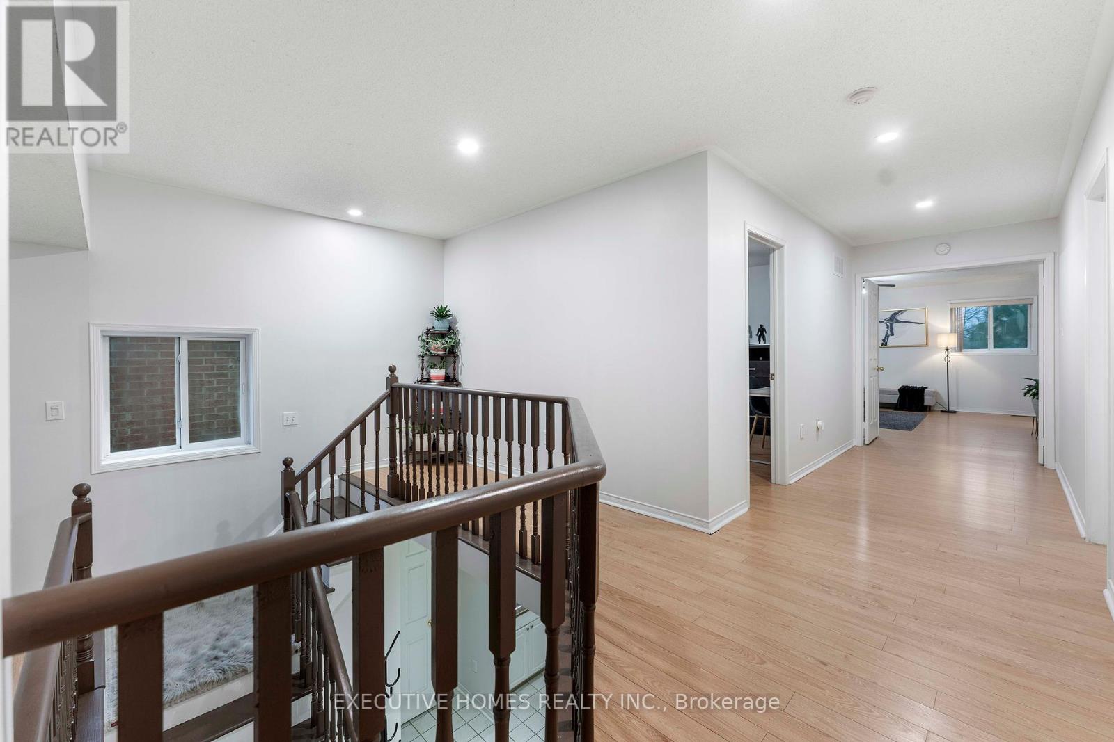 44 Pebblestone Circle, Brampton, Ontario  L6X 4N2 - Photo 40 - W12160310