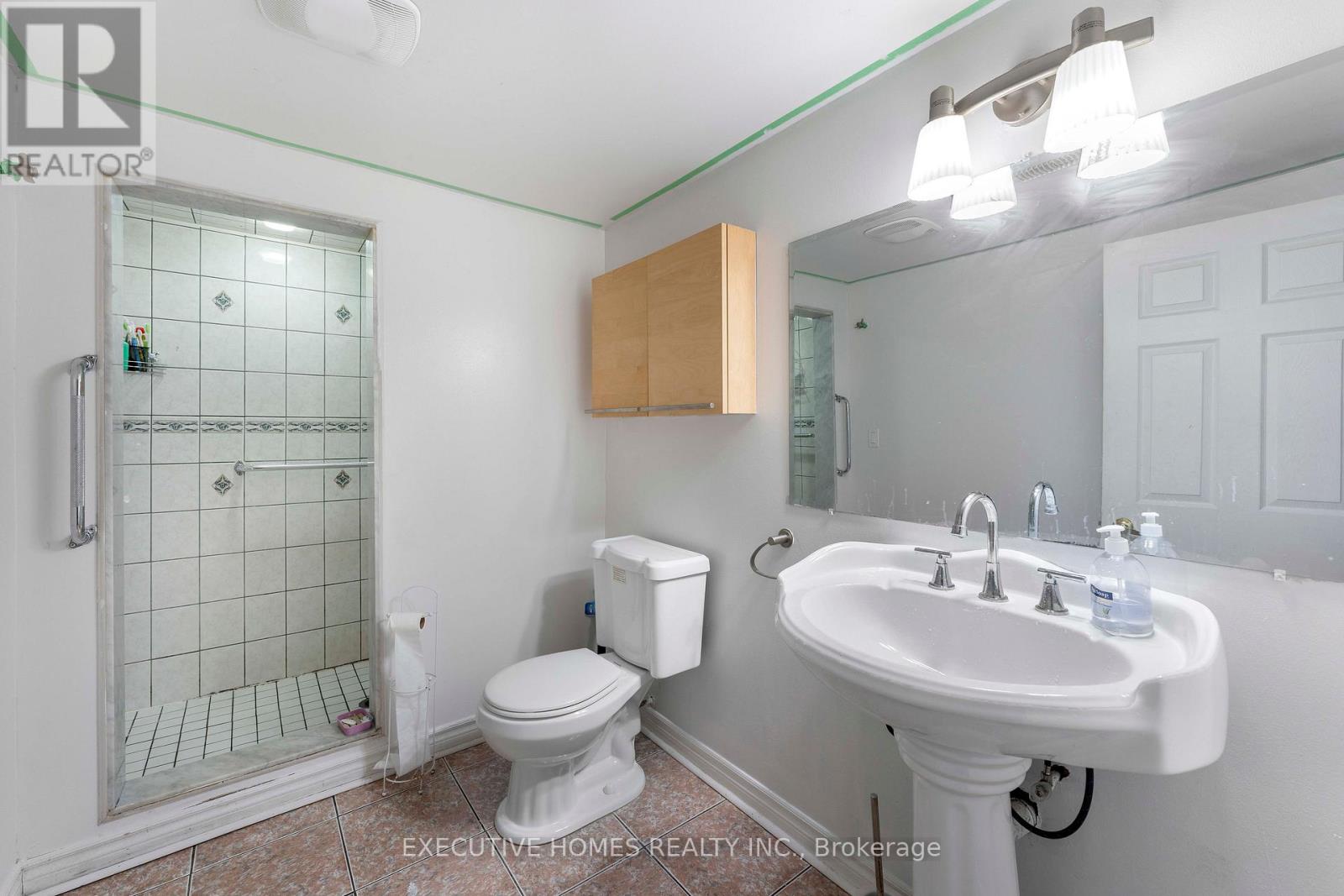 44 Pebblestone Circle, Brampton, Ontario  L6X 4N2 - Photo 47 - W12160310