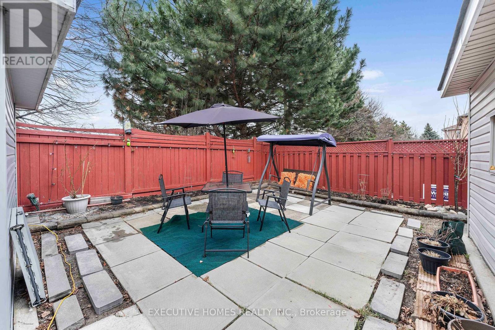 44 Pebblestone Circle, Brampton, Ontario  L6X 4N2 - Photo 48 - W12160310