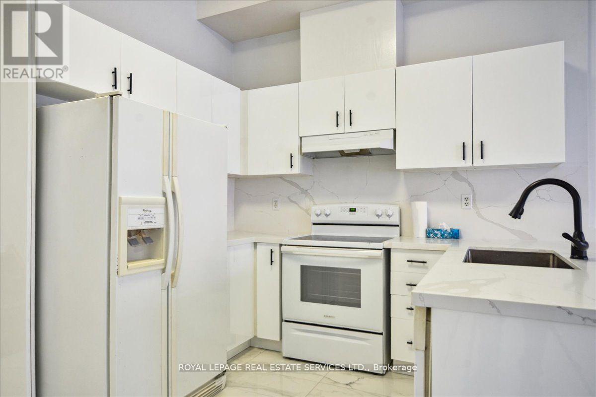 3302 Pinto Place, Mississauga, Ontario  L5B 1V7 - Photo 16 - W12160329