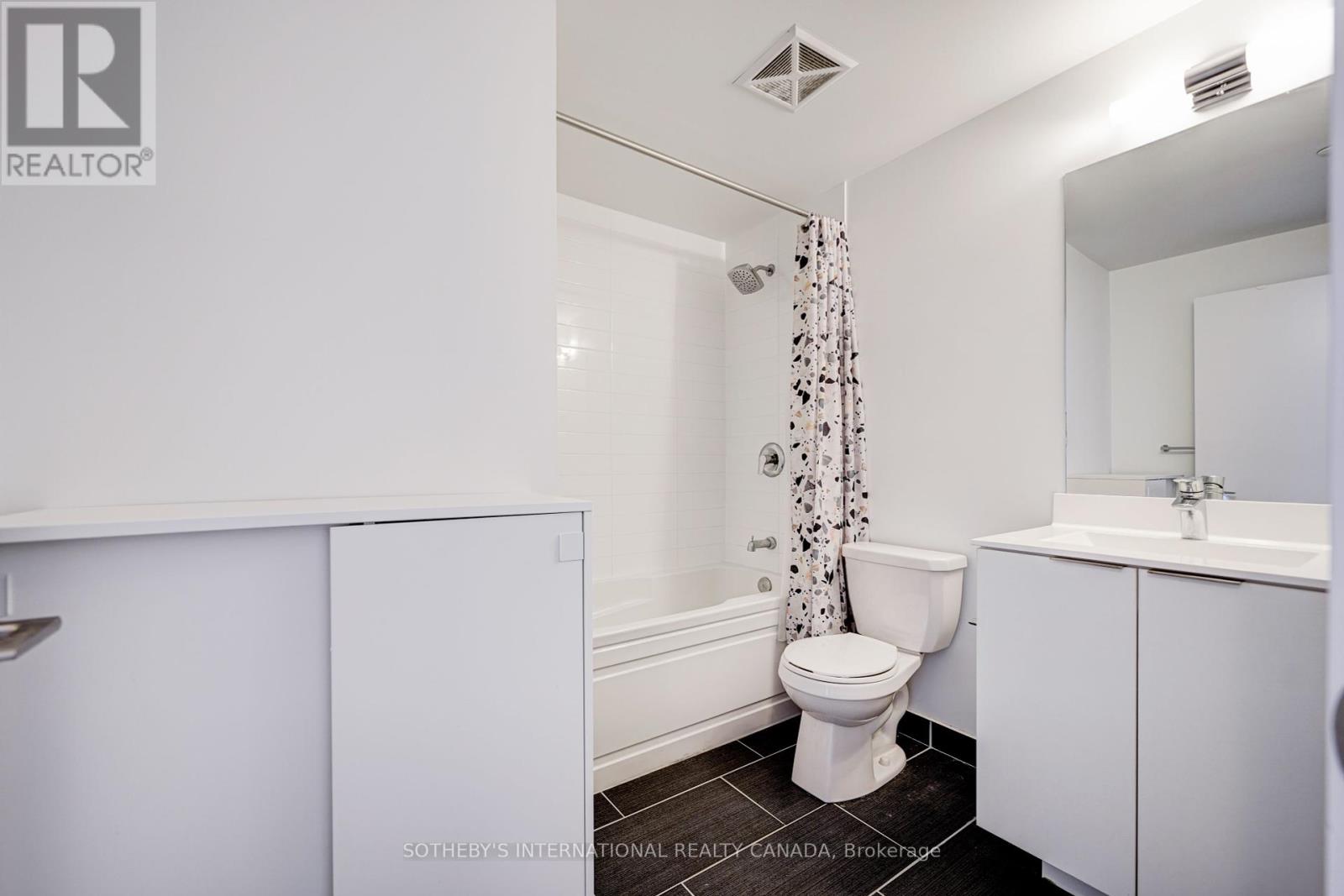 1908 - 20 Shore Breeze Drive, Toronto (Mimico), Ontario  M8V 0C7 - Photo 6 - W12160344