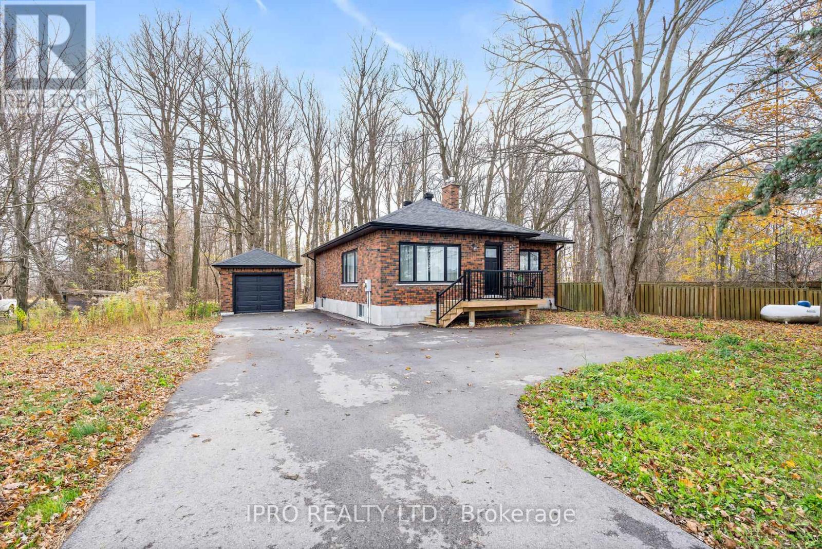 7142 7 Highway, Halton Hills (Rural Halton Hills), Ontario  L7J 2L9 - Photo 1 - W12160346