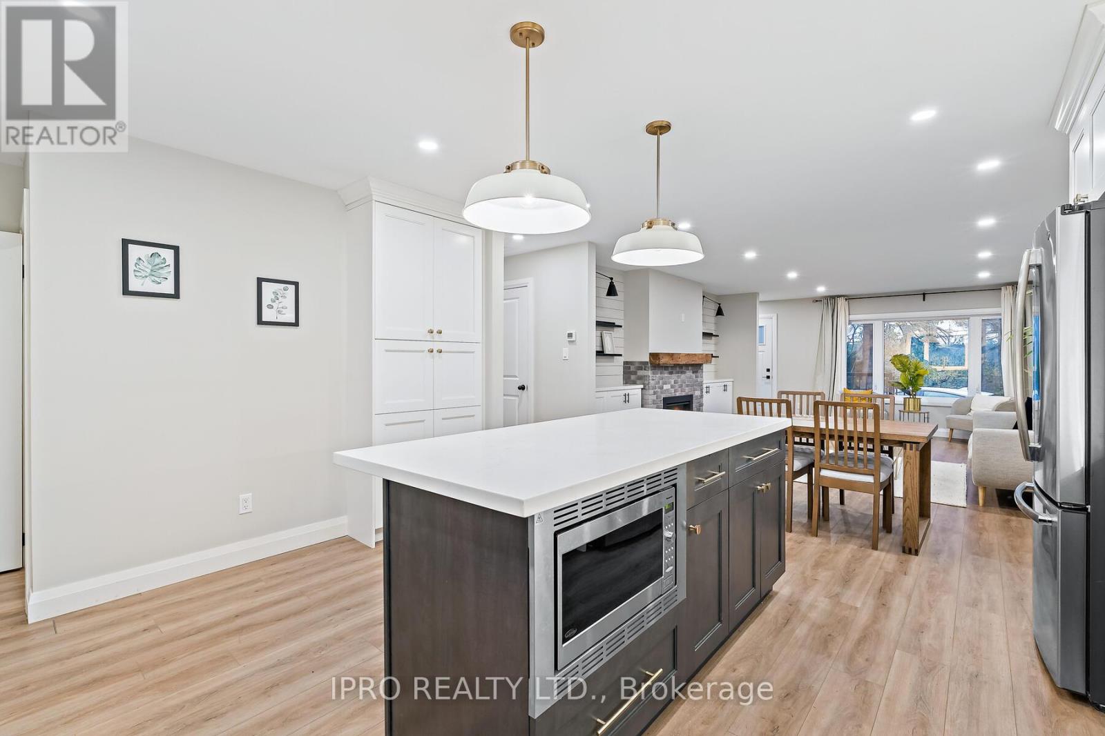 7142 7 Highway, Halton Hills (Rural Halton Hills), Ontario  L7J 2L9 - Photo 16 - W12160346