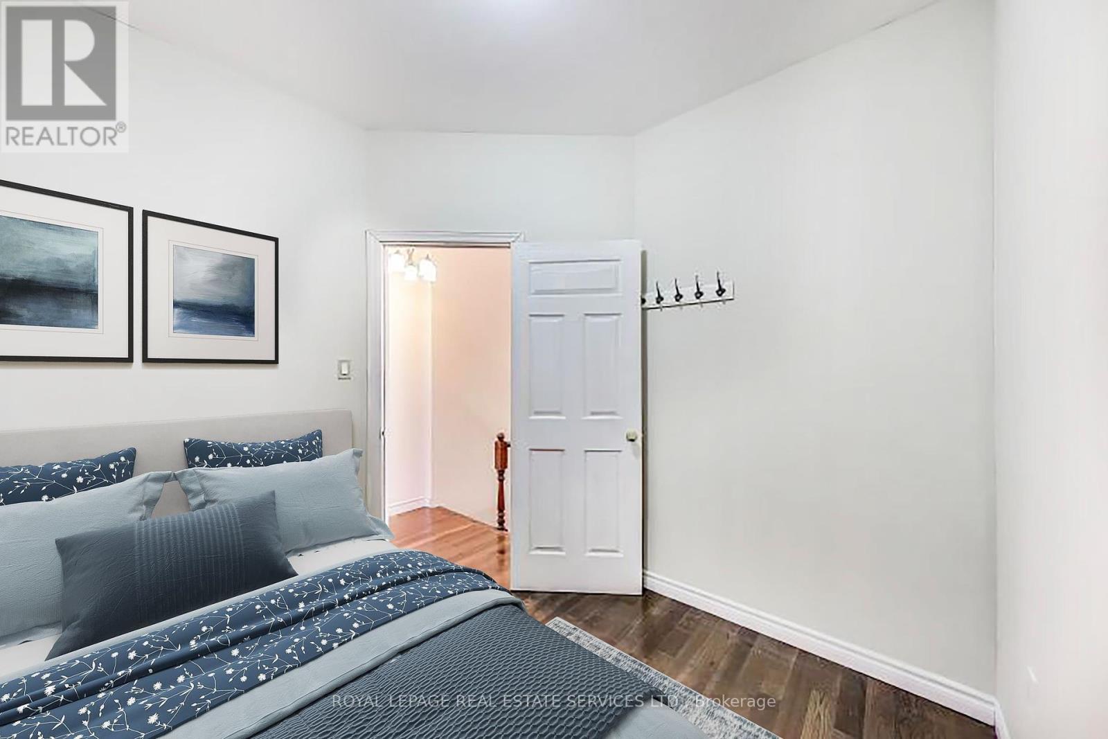 324 St. Johns Road, Toronto, Ontario  M6S 2K4 - Photo 14 - W12160421