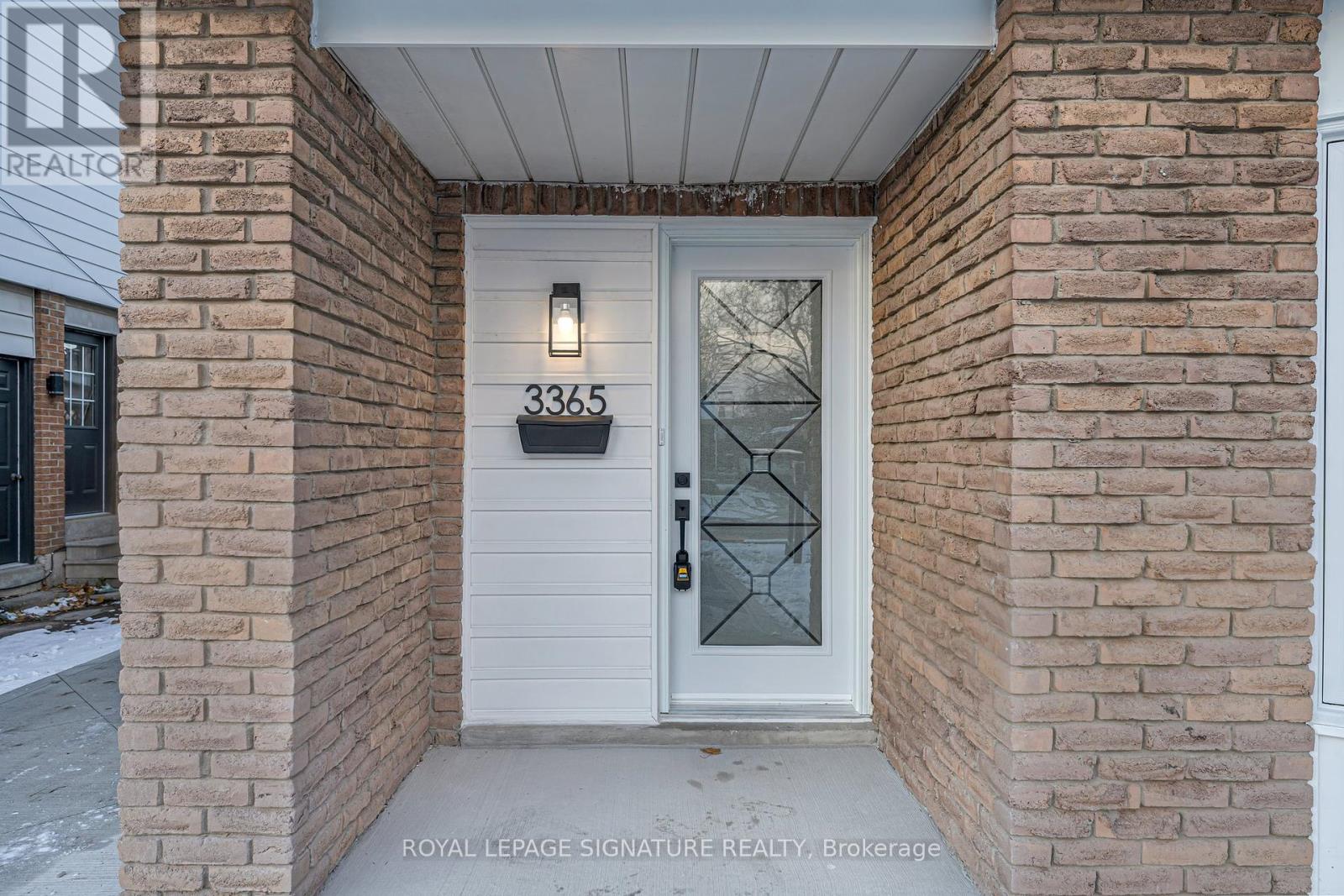Property at 3365 MASTHEAD CRESCENT image 3