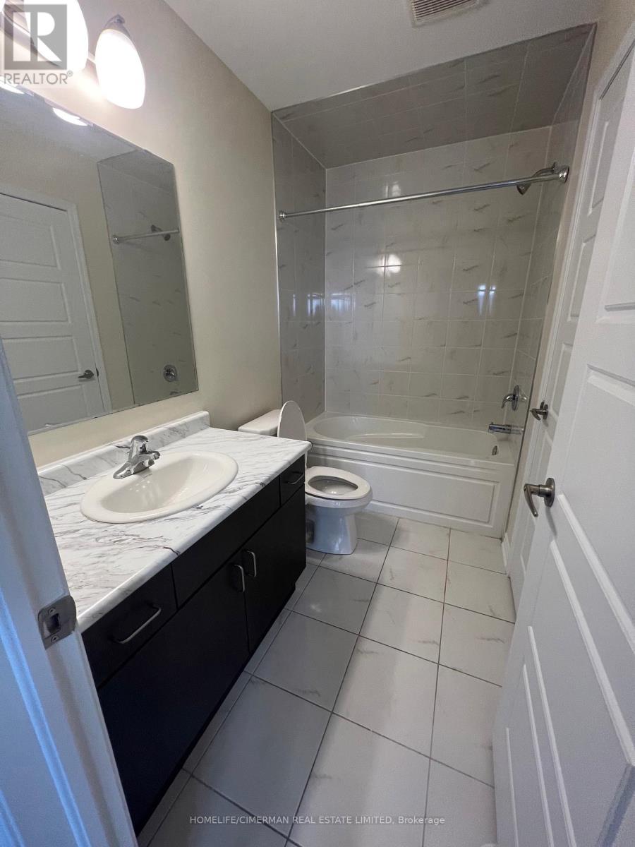 107 Lemieux Court, Milton, Ontario  L9E 1E9 - Photo 19 - W12160485