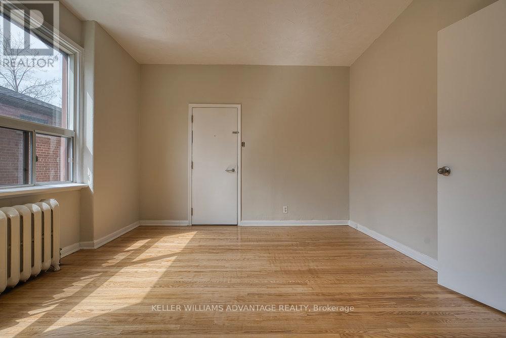 24 Indian Road Crescent, Toronto, Ontario  M6P 2G1 - Photo 16 - W12160626