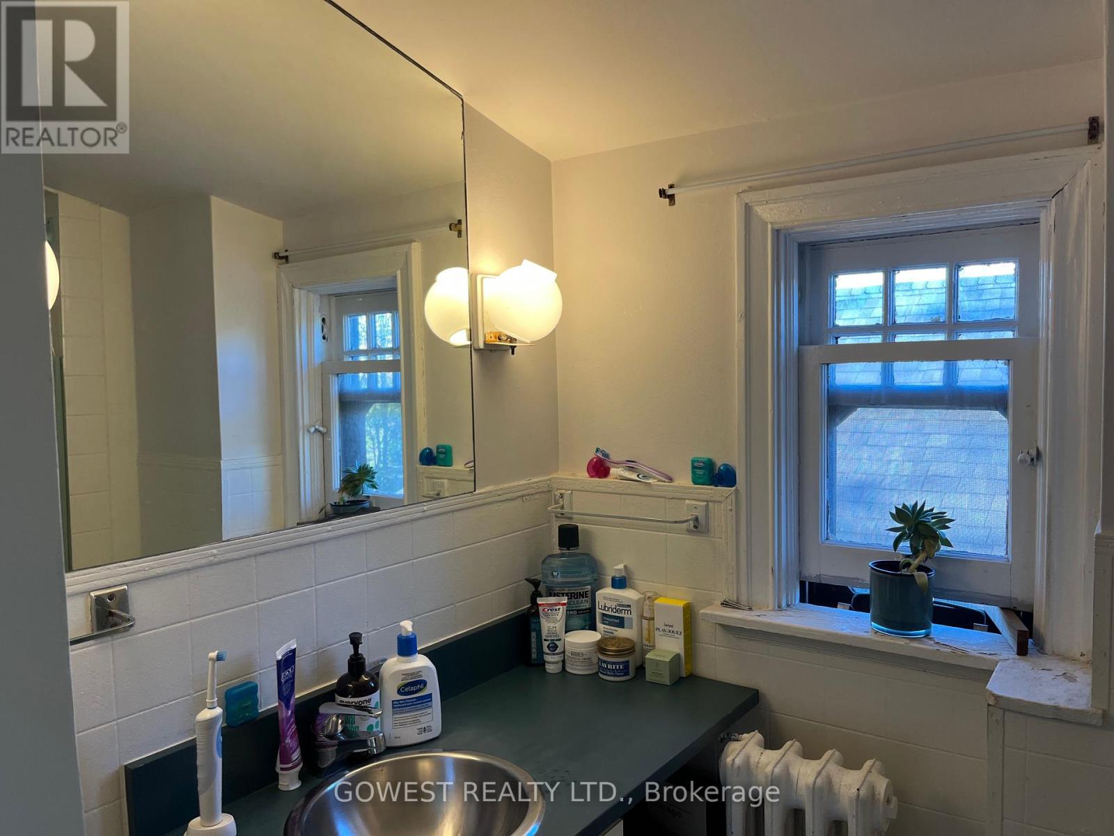 1 - 312 Quebec Avenue, Toronto, Ontario  M6P 2V3 - Photo 13 - W12160627