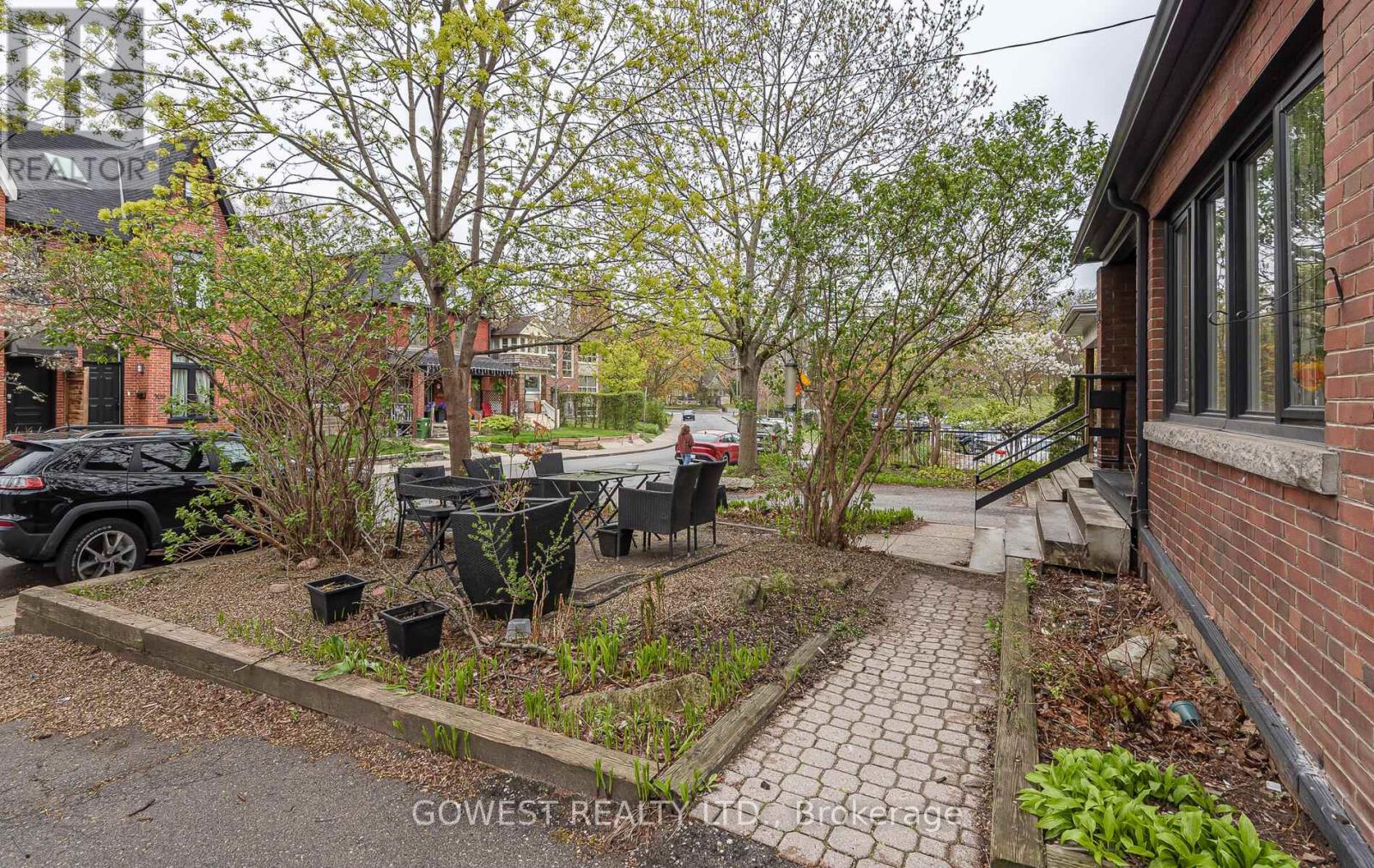 1 - 312 Quebec Avenue, Toronto, Ontario  M6P 2V3 - Photo 3 - W12160627
