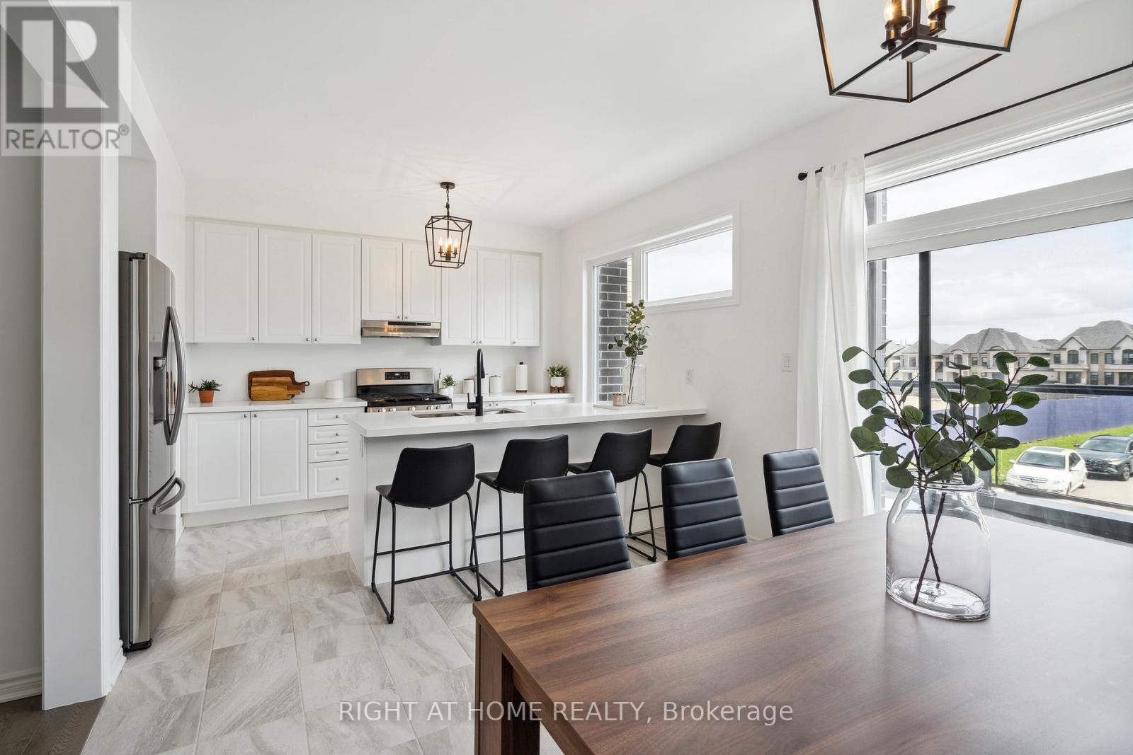 2495 Littlefield Crescent, Oakville, Ontario  L6M 5L9 - Photo 15 - W12160717