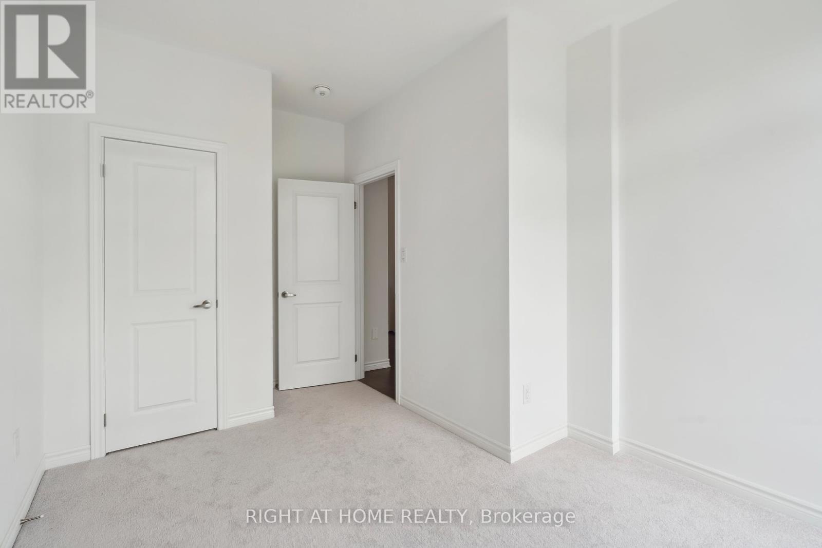 2495 Littlefield Crescent, Oakville, Ontario  L6M 5L9 - Photo 34 - W12160717