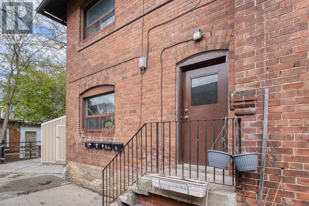 Property at 24 INDIAN ROAD CRESCENT image 3