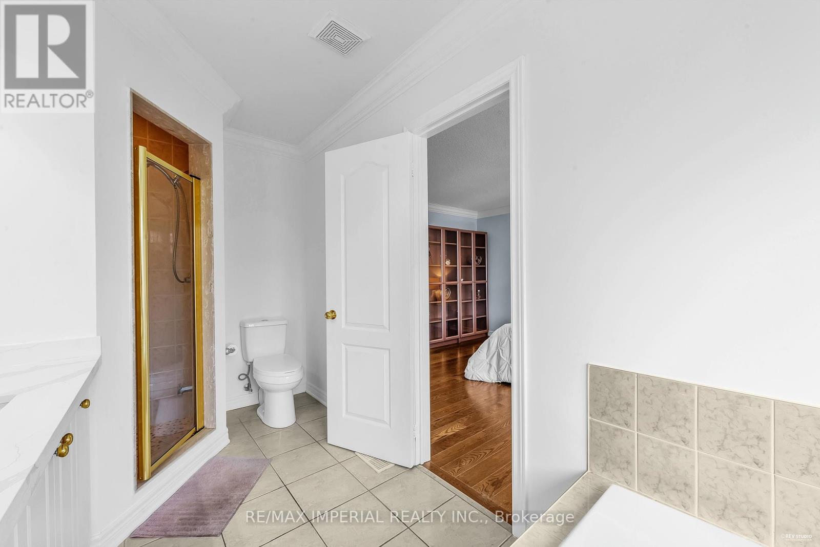 1205 Agram Drive, Oakville, Ontario  L6H 7P1 - Photo 34 - W12160760