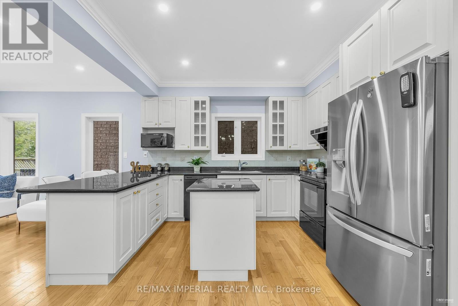 1205 Agram Drive, Oakville, Ontario  L6H 7P1 - Photo 7 - W12160760