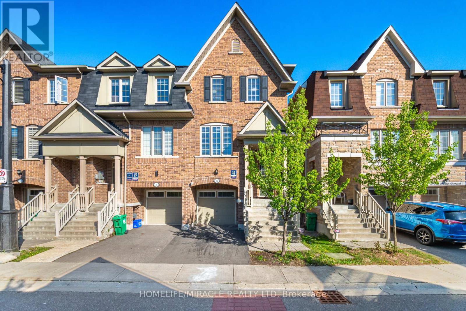 33 Sea Drifter Crescent, Brampton, Ontario  L6P 4B2 - Photo 1 - W12160773