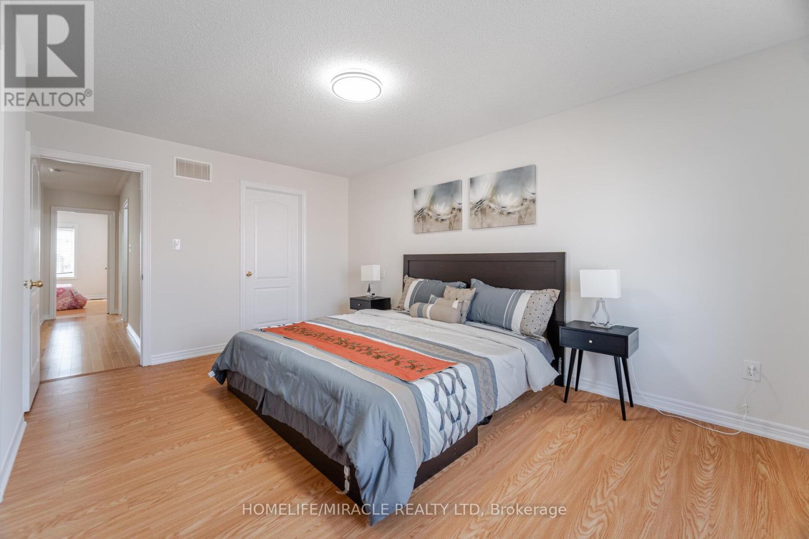 33 Sea Drifter Crescent, Brampton, Ontario  L6P 4B2 - Photo 15 - W12160773