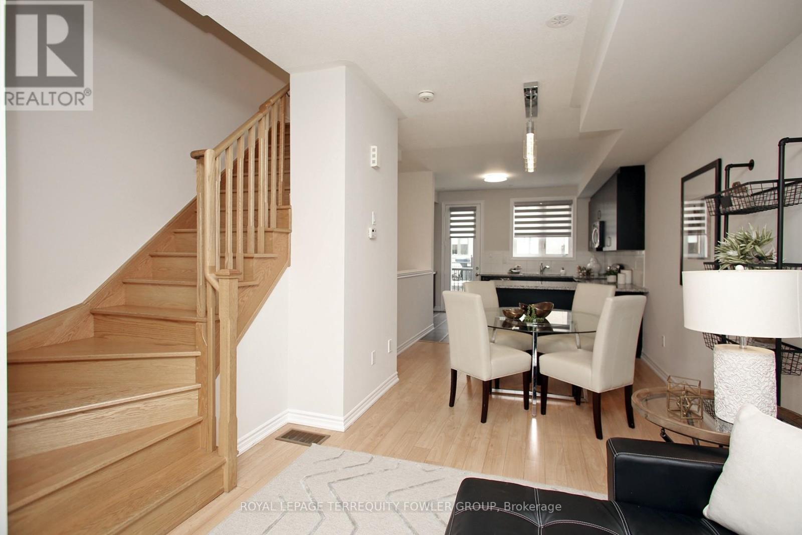 4 - 389 The Westway, Toronto, Ontario  M9R 0B4 - Photo 11 - W12160791