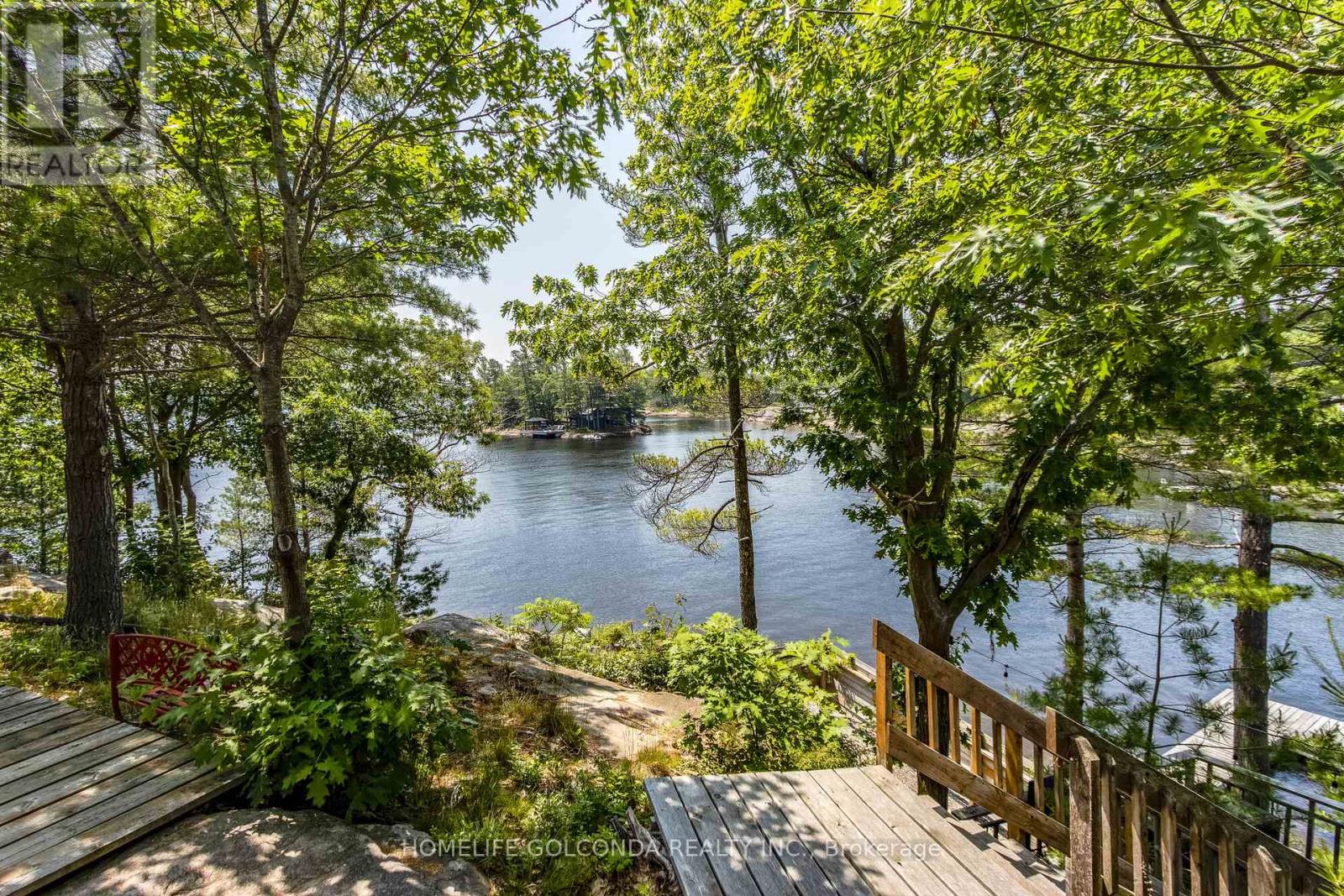1518 Island 1040/little B, Georgian Bay, Ontario  P0E 1E0 - Photo 14 - X12159920