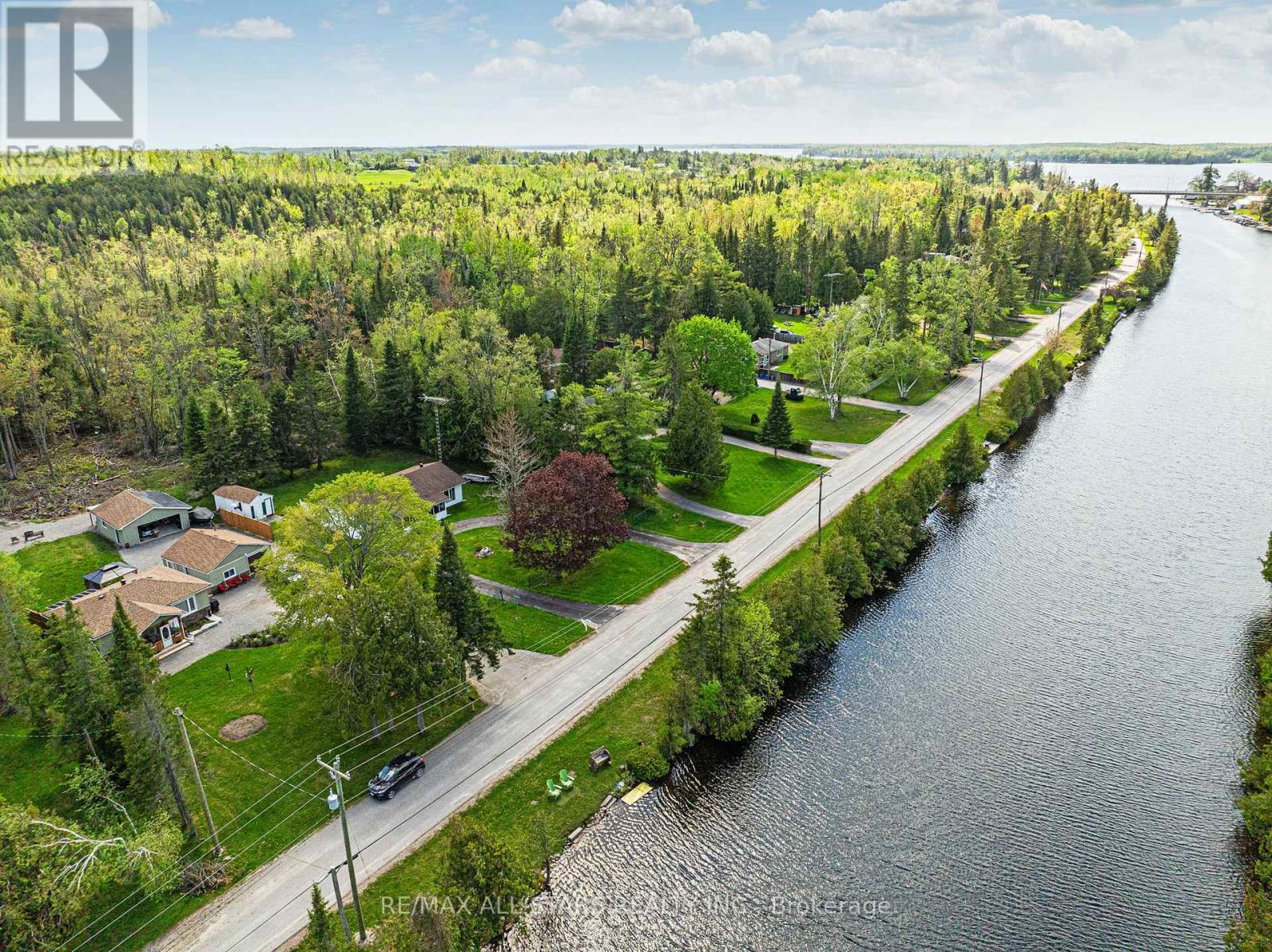104 Trent Canal Road, Kawartha Lakes, Ontario  L9P 1M7 - Photo 11 - X12160128