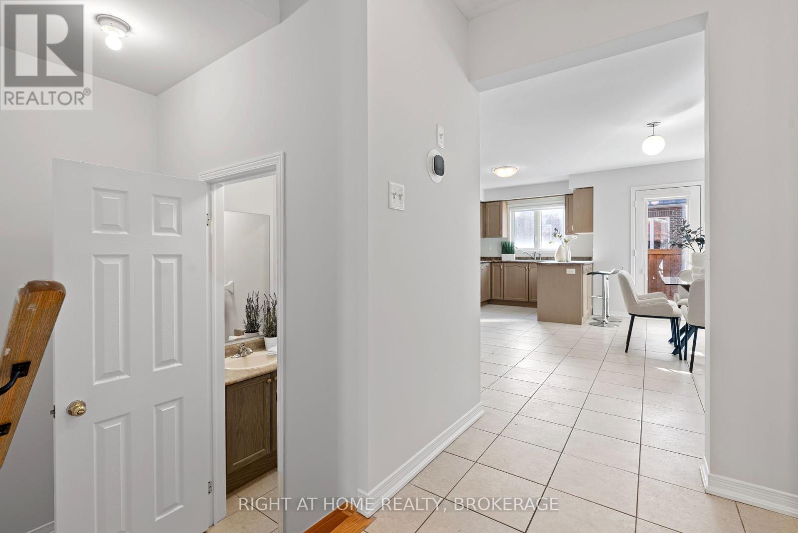 50 Humphrey Street, Hamilton (Waterdown), Ontario  L0R 2H1 - Photo 29 - X12160131