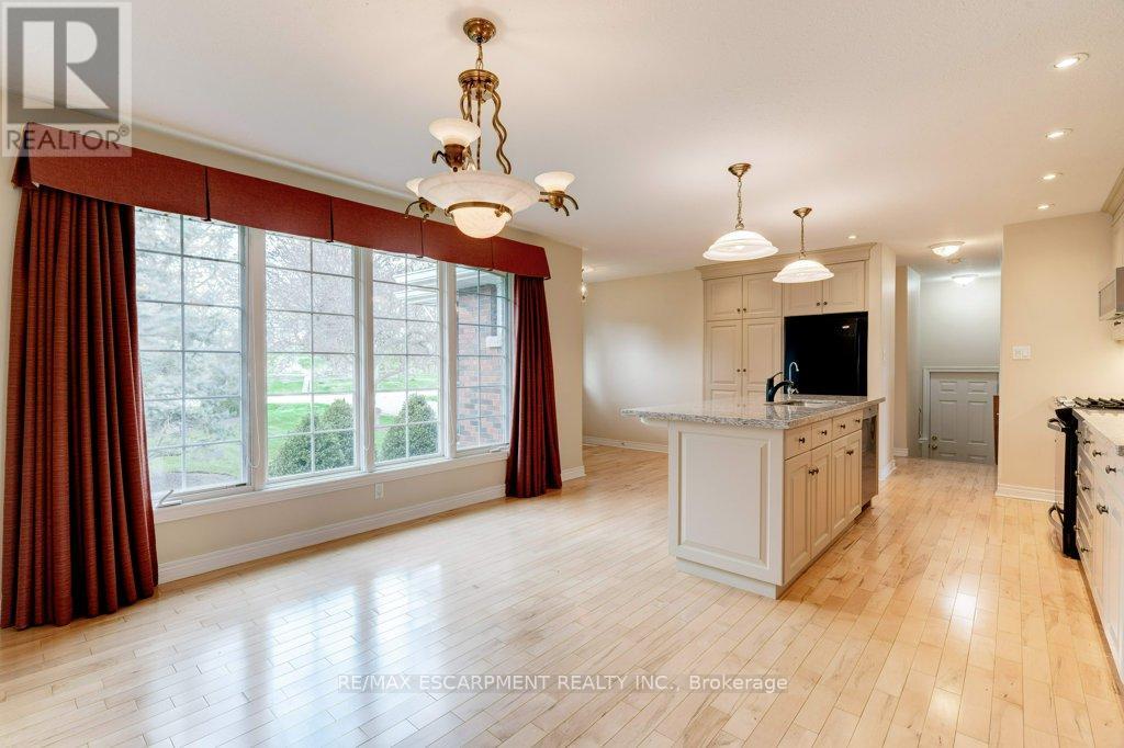 2272 Troy Road W, Hamilton, Ontario  L0R 2B0 - Photo 11 - X12160182