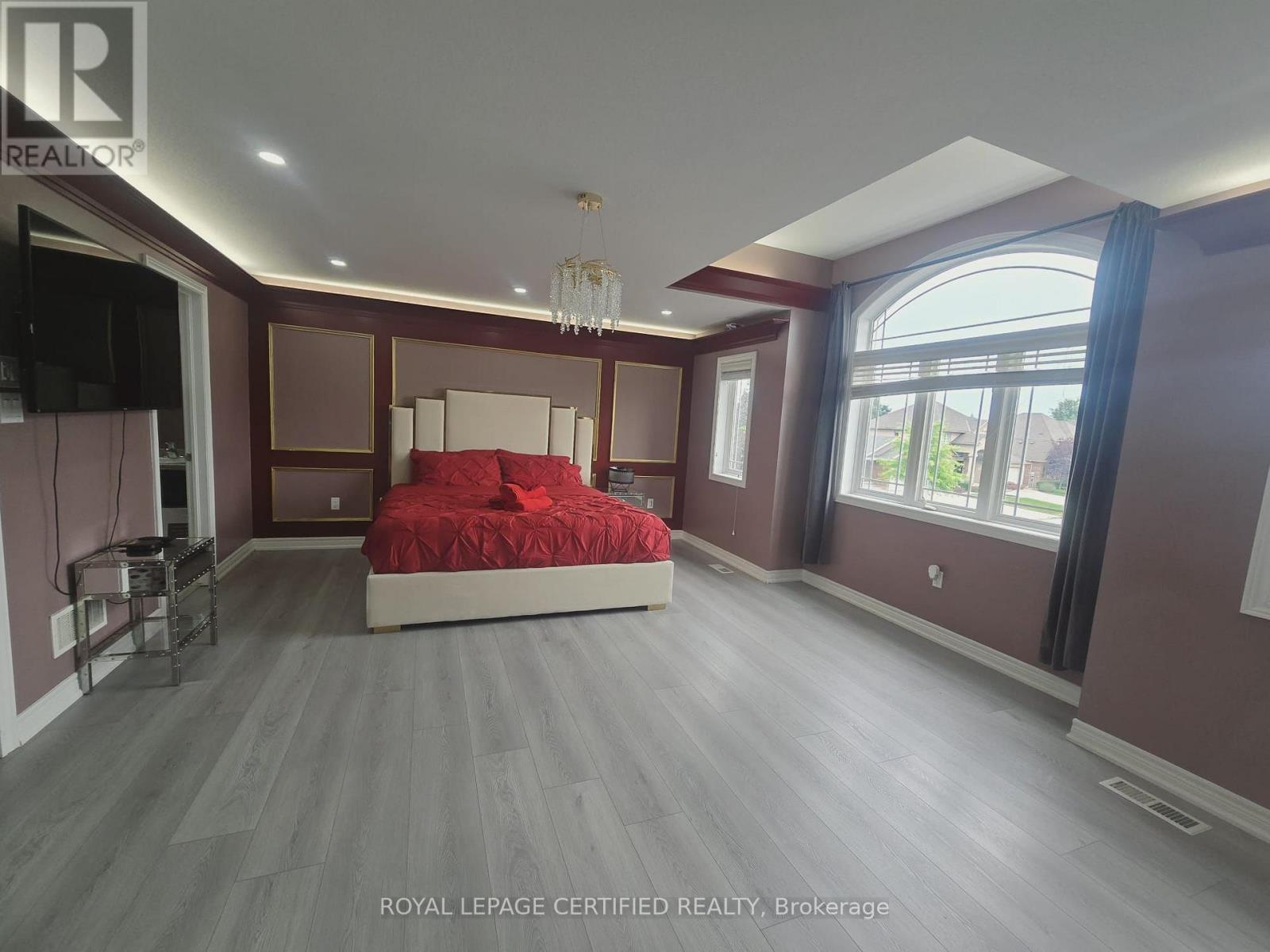 130 Kingsview Drive, Hamilton, Ontario  L8J 3X5 - Photo 24 - X12160230