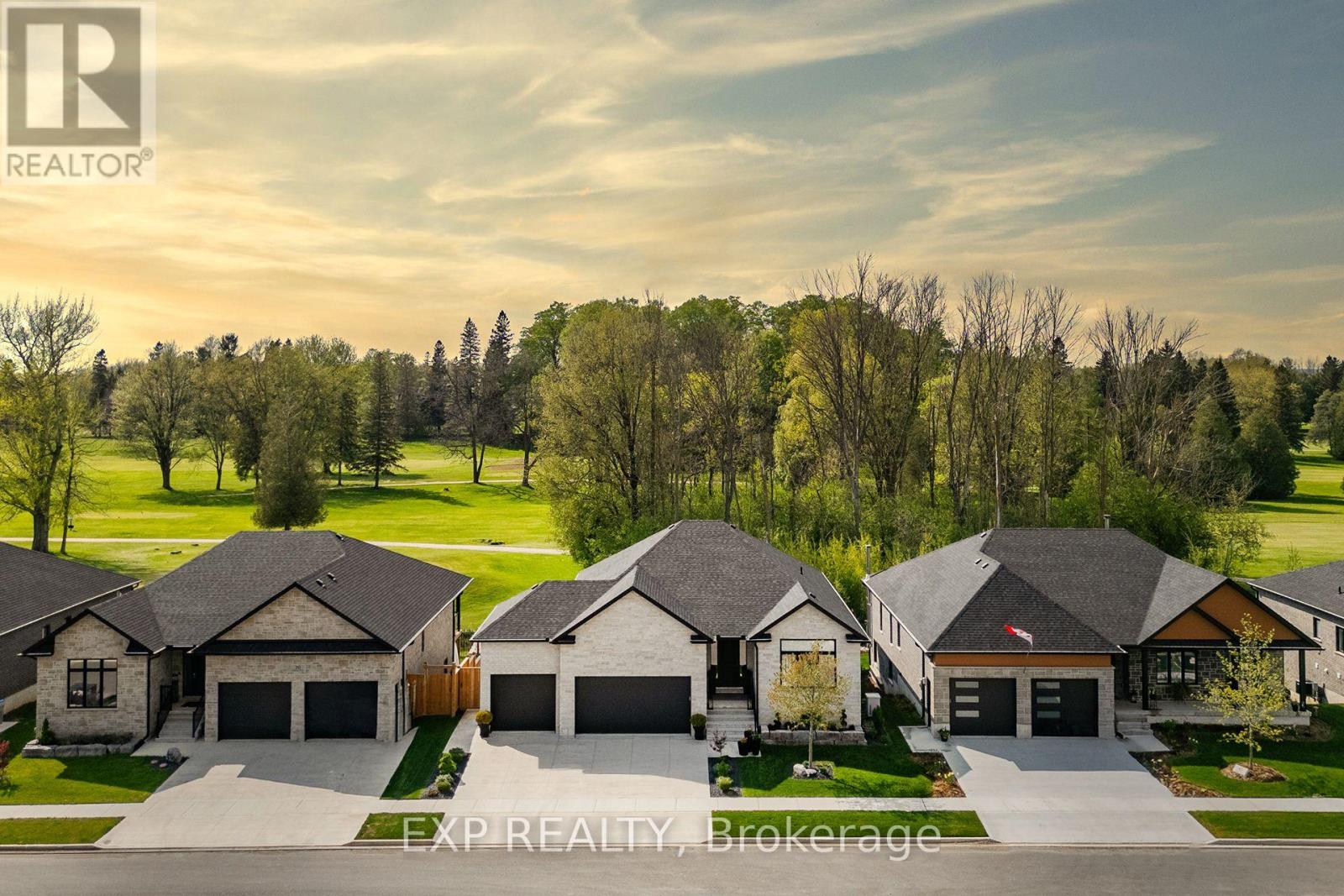 41 GILMER CRESCENT, North Perth, Ontario