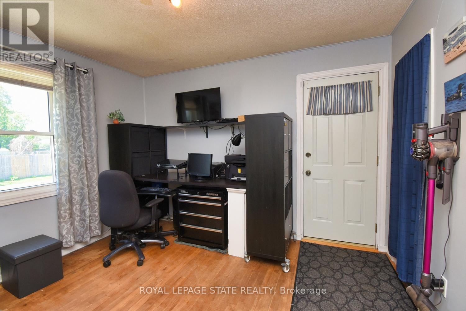 237 Adair Avenue N, Hamilton, Ontario  L8H 6B3 - Photo 21 - X12160383