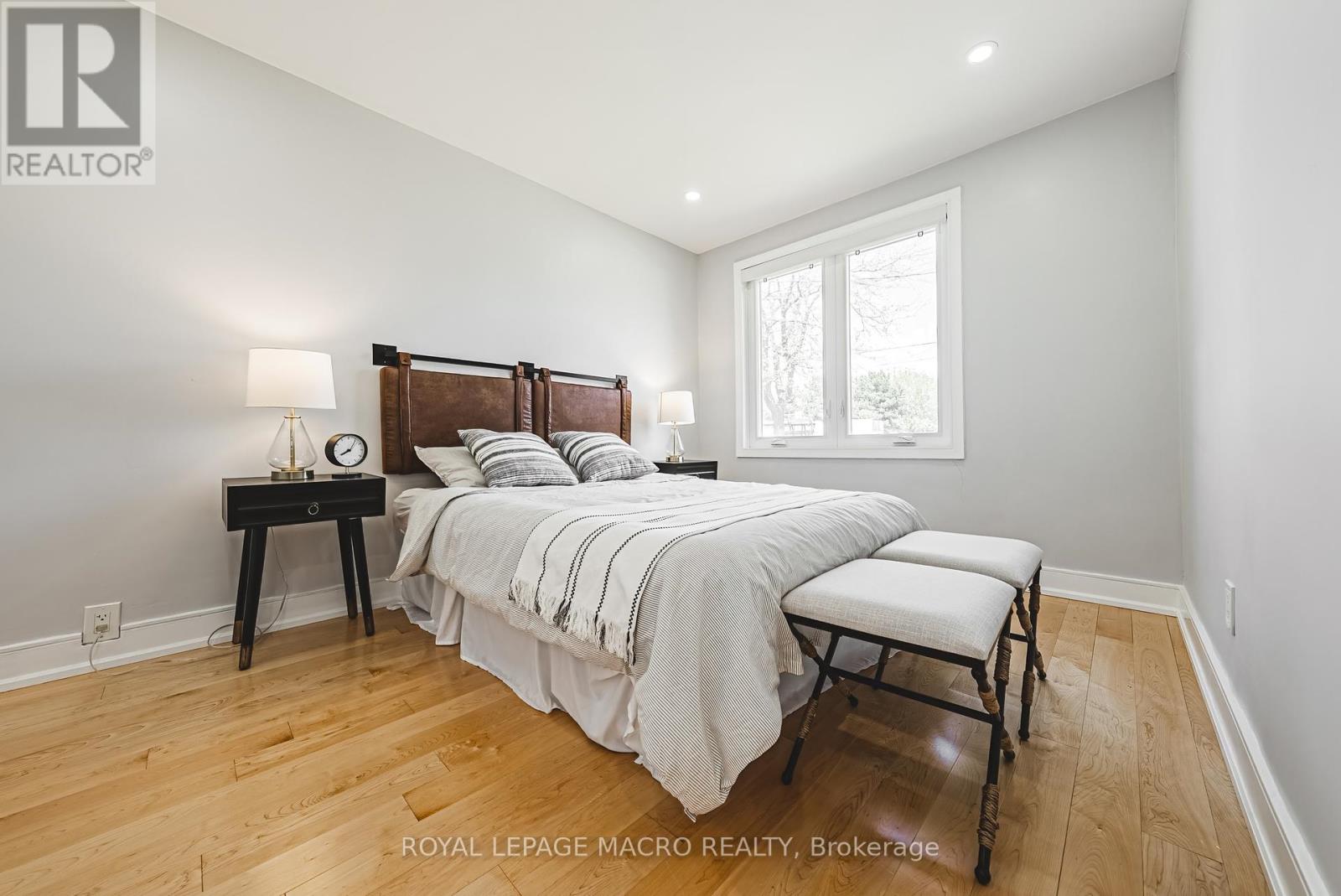 2016 Barton Street, Hamilton (Mcquesten), Ontario  L8H 2Y8 - Photo 14 - X12160431