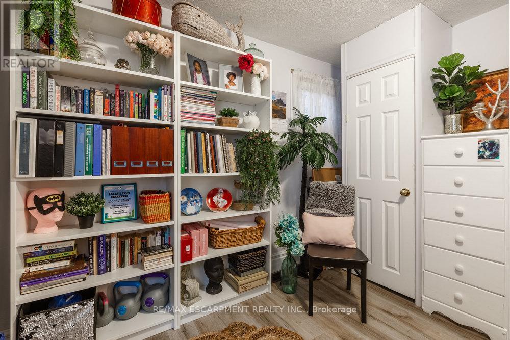 4671 Ferguson Street, Niagara Falls, Ontario  L2E 2Z3 - Photo 16 - X12160576